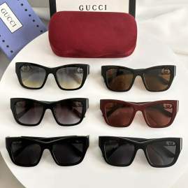 Picture of Gucci Sunglasses _SKUfw79479001fw